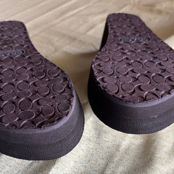 Coach Black Footbed White-Trim Logo Strap Thong Sandals - Picture 10 of 16